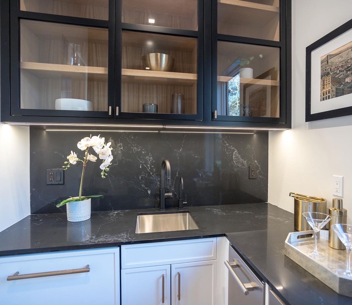 Marble countertop slab selection with veining detail